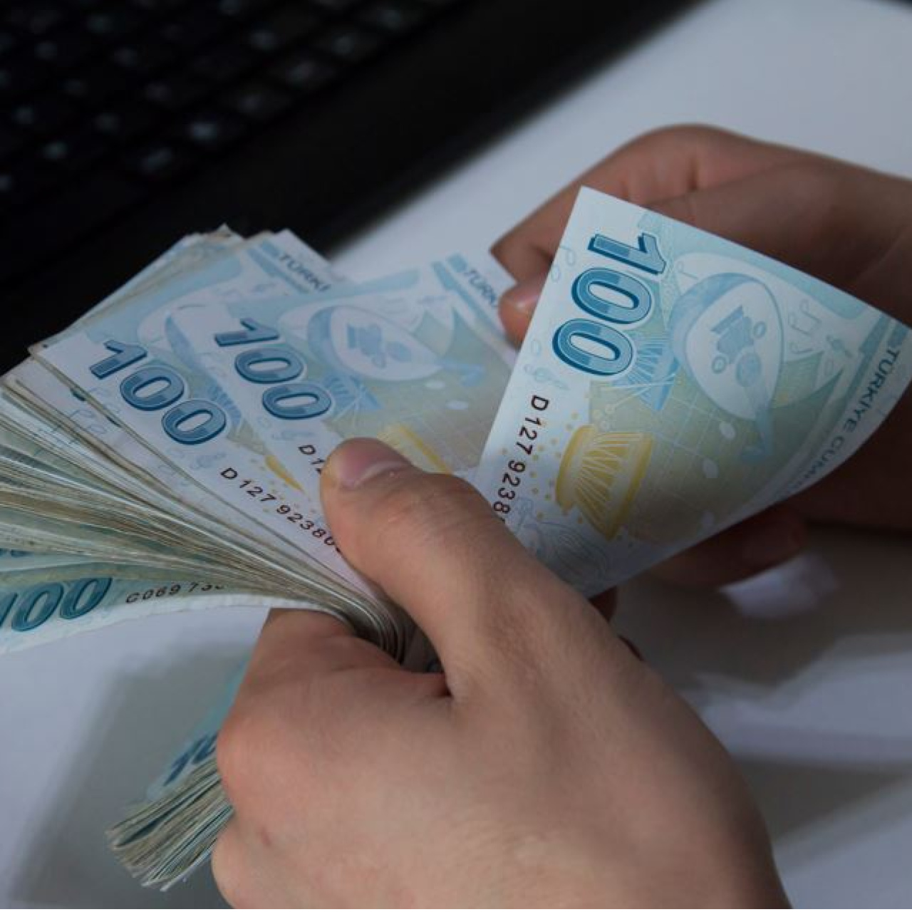 İşsizlik Maaşı Başvuru Süreleri Önem Taşıyor